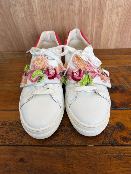 Sam Edelman Shoes - Sam Edelman Wendy Floral Embroidery Platform Sneaker